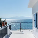 Penthouse Seafront Luxury