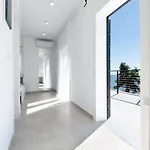 Penthouse Seafront Luxury Epanomí
