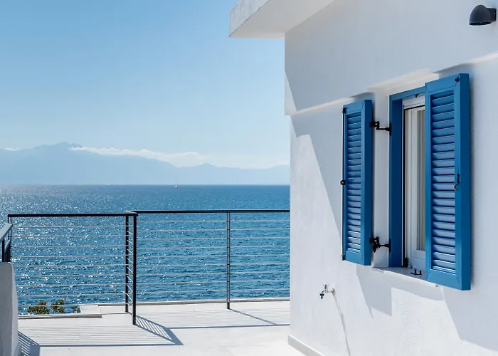 Penthouse Seafront Luxury Epanomi